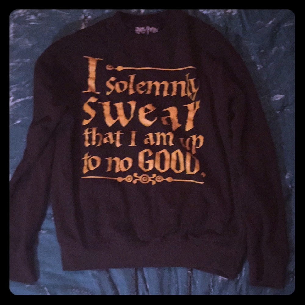 Small Harry Potter sweatshirt.